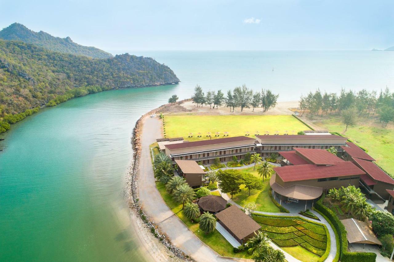 La Isla Pranburi Beach Resort Сам-Рой-Йот Экстерьер фото